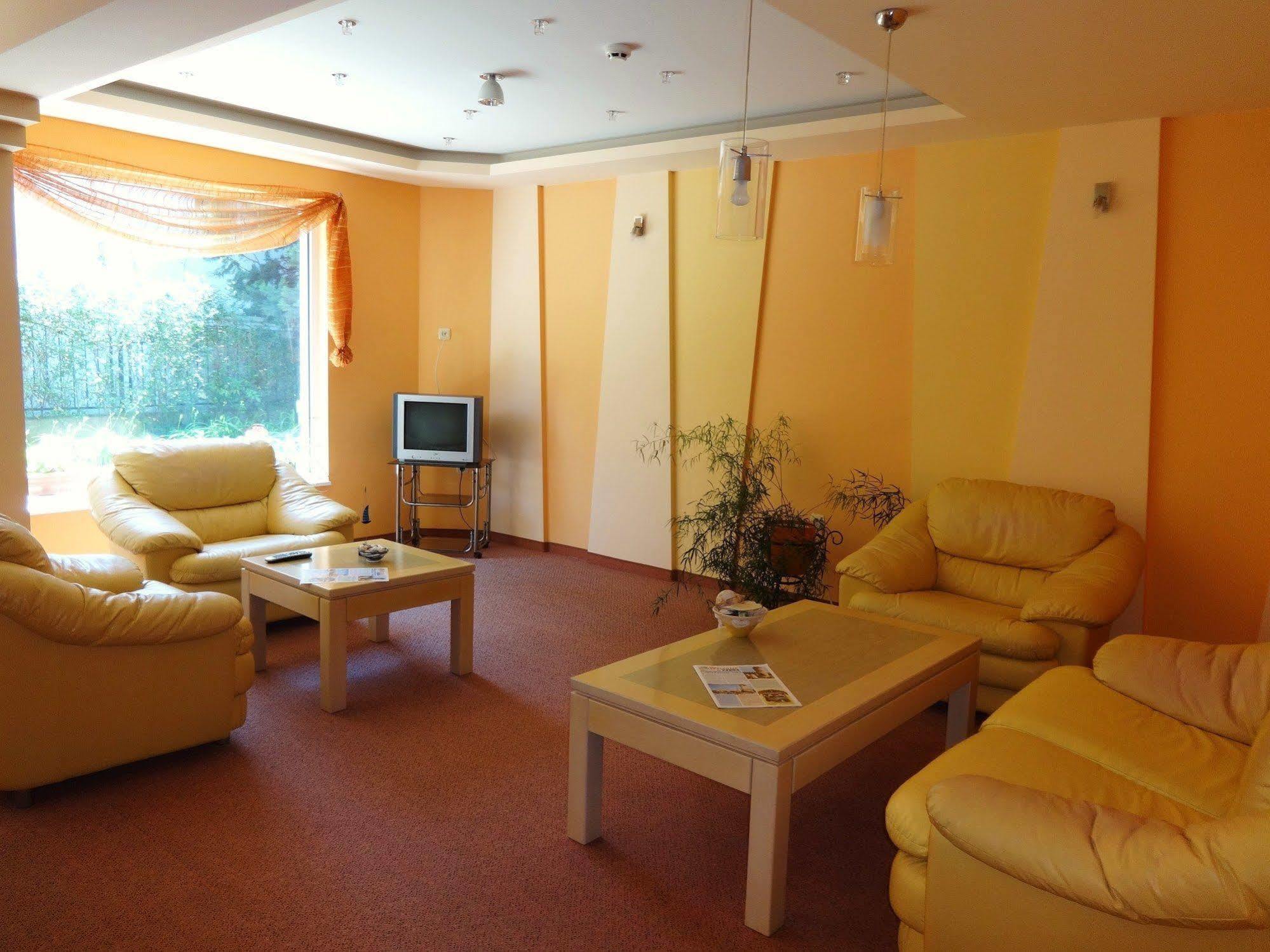 Motivi Hotel Saints Constantine and Helena Exterior foto