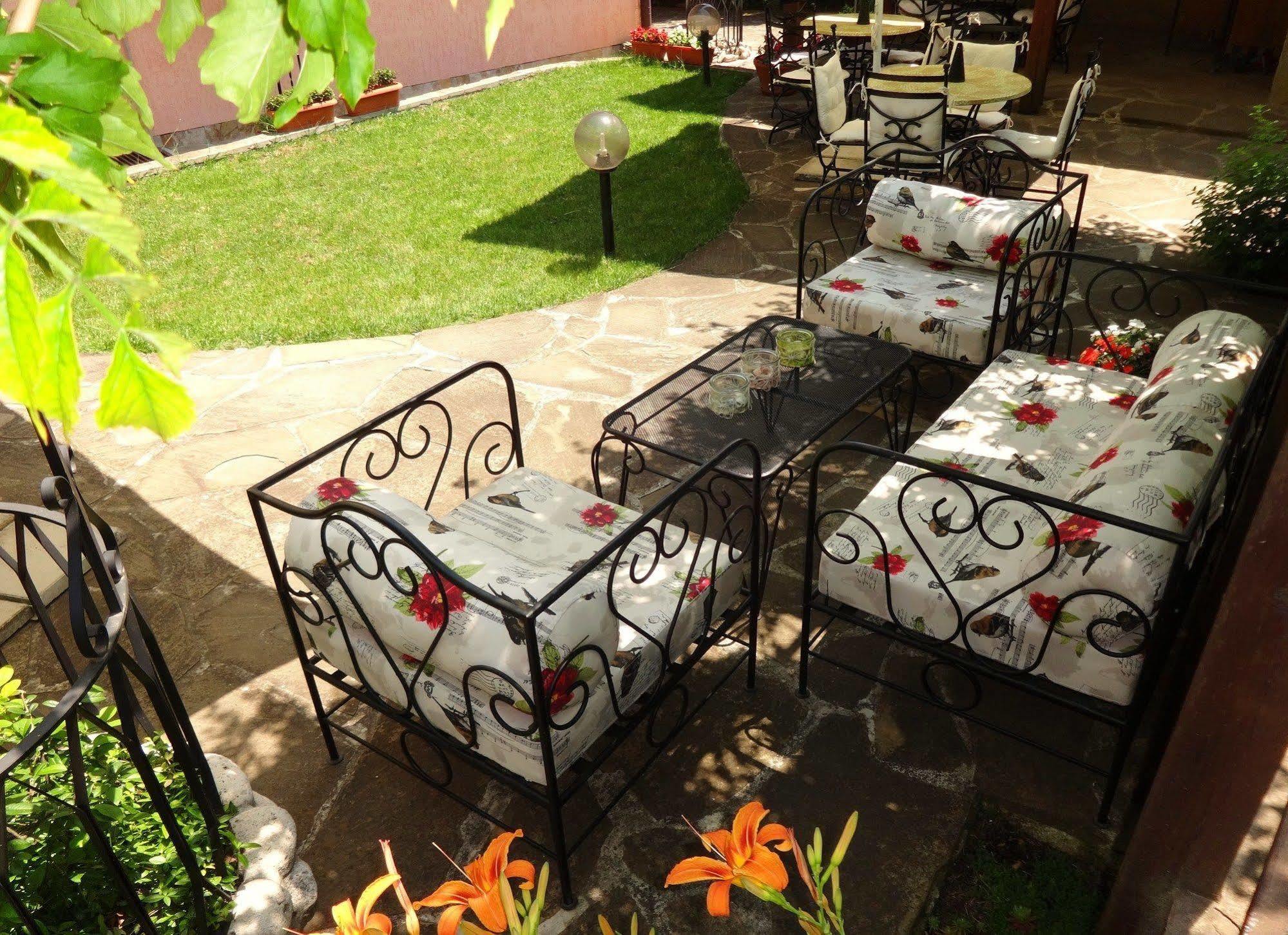 Motivi Hotel Saints Constantine and Helena Exterior foto